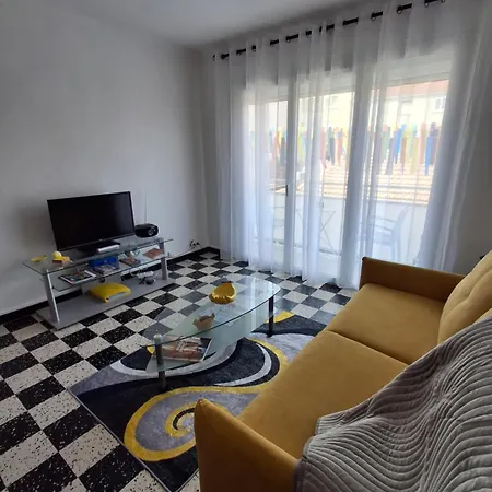 Le Cygne Canet-en-Roussillon